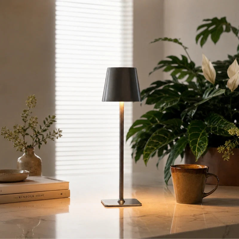 Lampe de table haute dimmable