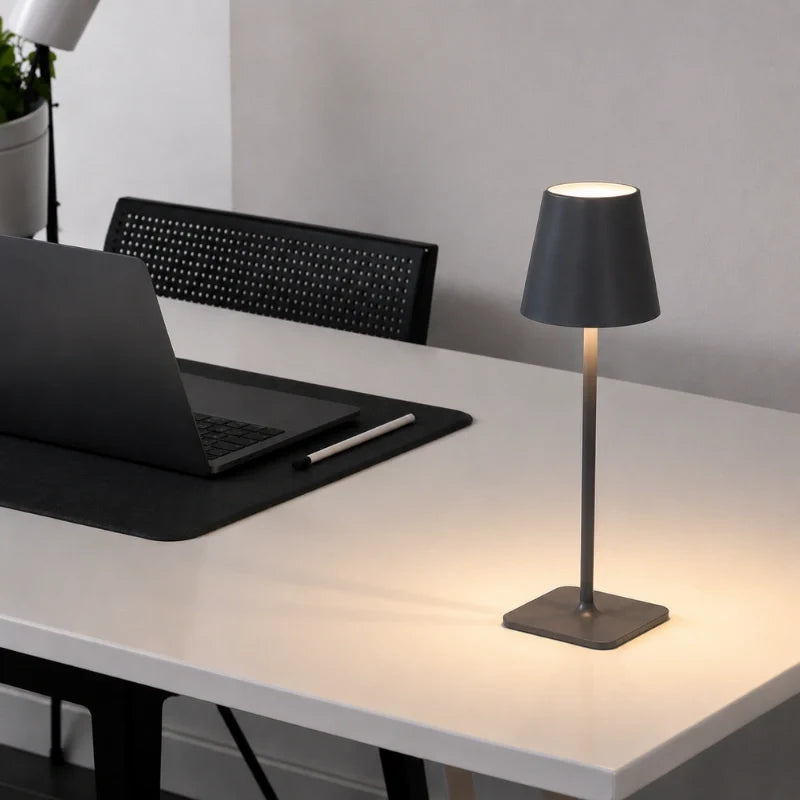 Lampe de table haute dimmable