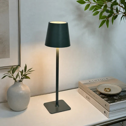 Lampe de table haute dimmable