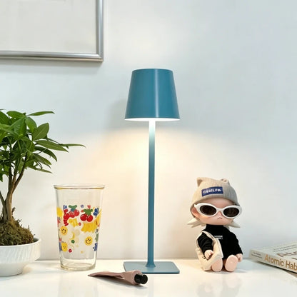 Lampe de table haute dimmable