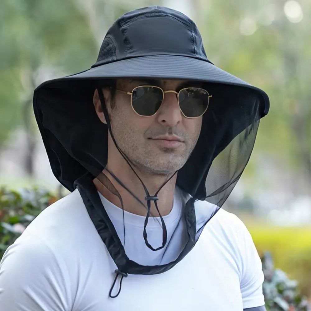 Chapeau anti-UV à large bord avec moustiquaire
