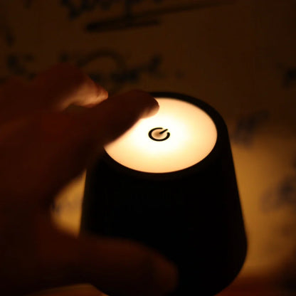 Lampe pour bouteille rechargeable