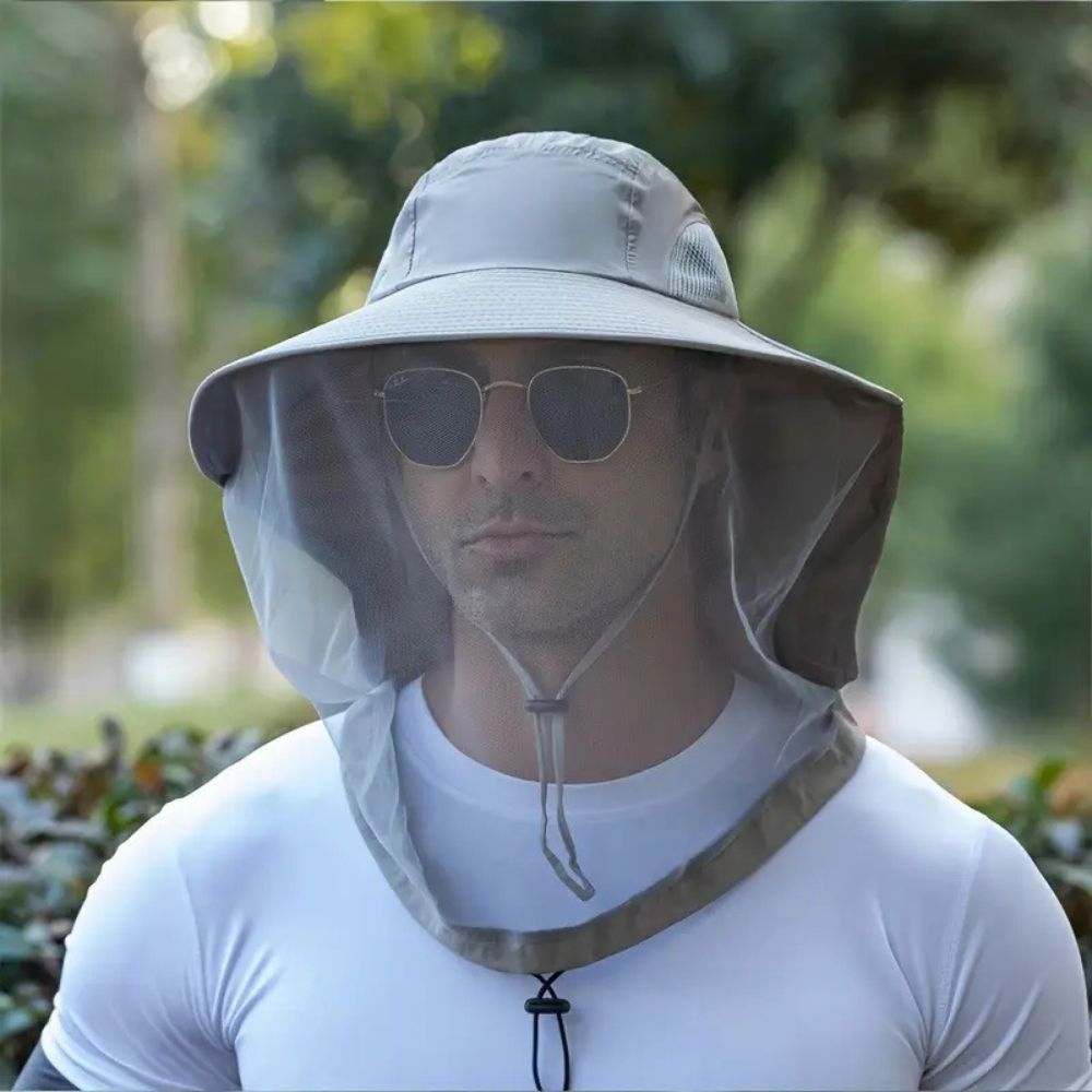 Chapeau anti-UV à large bord avec moustiquaire