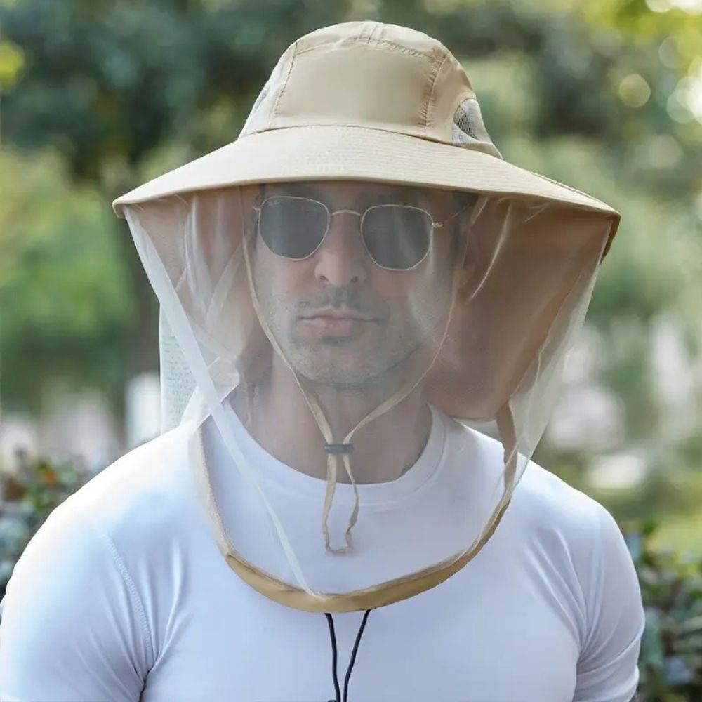 Chapeau anti-UV à large bord avec moustiquaire