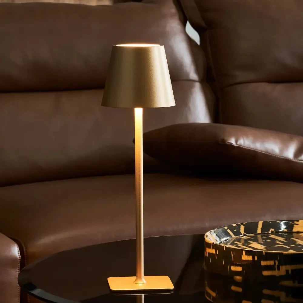 Lampe de table haute dimmable