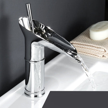 Robinet Cascade Laiton Vintage