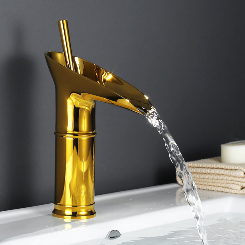 Robinet Cascade Laiton Vintage