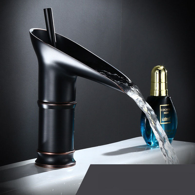Robinet Cascade Laiton Vintage