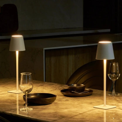 Lampe de table haute dimmable