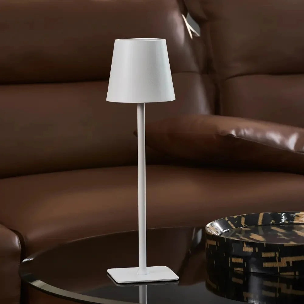 Lampe de table haute dimmable